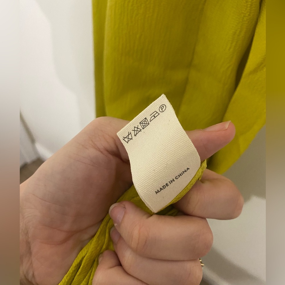 Wiggy Kit NWT The Aster Dress Chartreuse Hammered Silk Maxi High Neck Medium - Picture 9 of 15